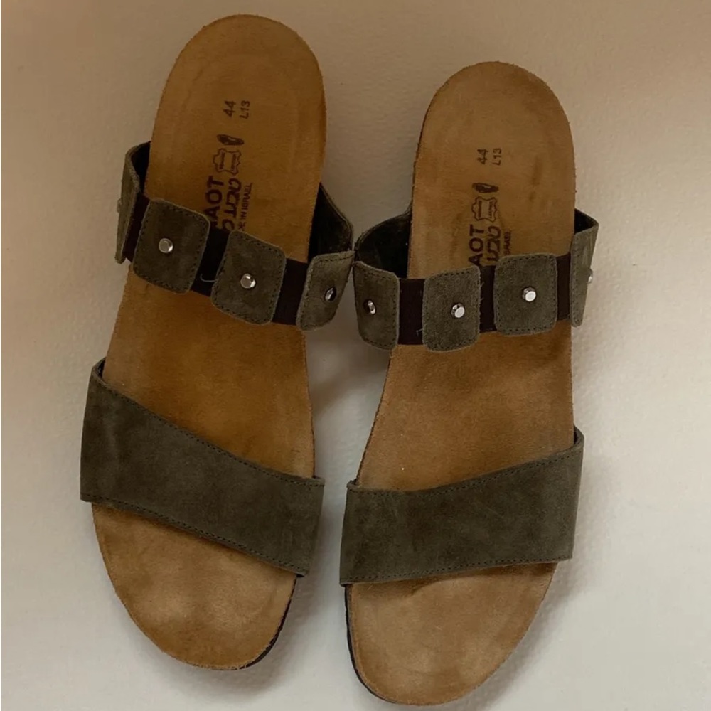 Naot Women’s Ashley Suede sandals 44         Brand New